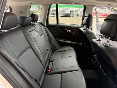 2015 Mercedes-Benz GLK GLK 350   - Photo 17 - Tarzana, CA 91356