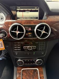 2015 Mercedes-Benz GLK GLK 350   - Photo 23 - Tarzana, CA 91356