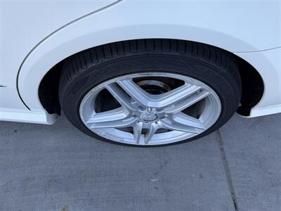 2012 Mercedes-Benz E 350 Sport   - Photo 10 - Tarzana, CA 91356