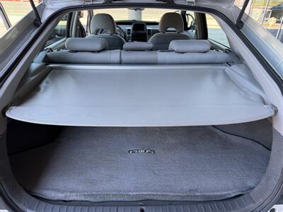 2005 Toyota Prius 2 - Photo 14 - Tarzana, CA 91356