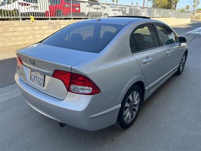 2009 Honda Civic EX-L w/Navi   - Photo 6 - Tarzana, CA 91356