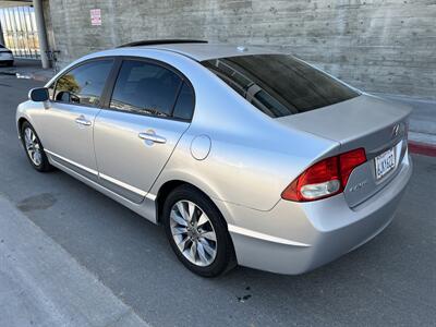 2009 Honda Civic EX-L w/Navi   - Photo 4 - Tarzana, CA 91356