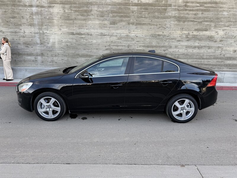 2013 Volvo S60 T5 Premier  