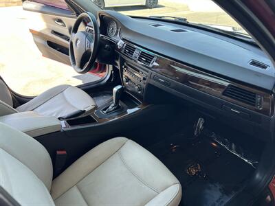 2011 BMW 3 Series 328i   - Photo 14 - Tarzana, CA 91356