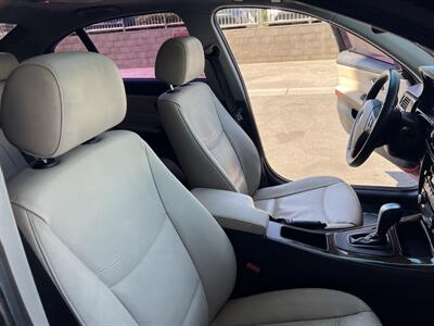 2011 BMW 3 Series 328i   - Photo 15 - Tarzana, CA 91356