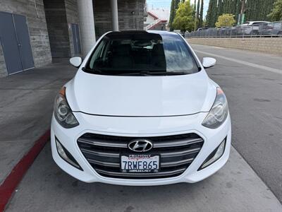 2016 Hyundai ELANTRA GT Limited - Photo 8 - Tarzana, CA 91356