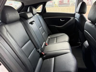 2016 Hyundai ELANTRA GT Limited - Photo 16 - Tarzana, CA 91356