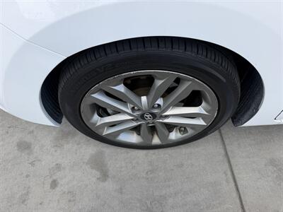 2016 Hyundai ELANTRA GT Limited - Photo 9 - Tarzana, CA 91356