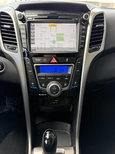 2016 Hyundai ELANTRA GT Limited - Photo 25 - Tarzana, CA 91356