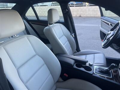 2013 Mercedes-Benz C 250 Sport   - Photo 16 - Tarzana, CA 91356