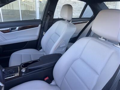 2013 Mercedes-Benz C 250 Sport   - Photo 10 - Tarzana, CA 91356