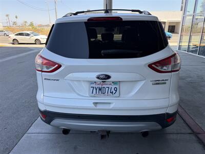 2013 Ford Escape Titanium - Photo 5 - Tarzana, CA 91356