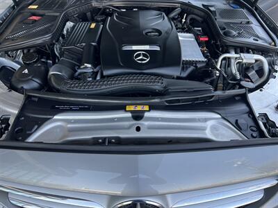 2015 Mercedes-Benz C 300 4MATIC   - Photo 22 - Tarzana, CA 91356