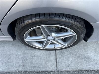 2015 Mercedes-Benz C 300 4MATIC   - Photo 25 - Tarzana, CA 91356