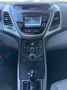 2014 Hyundai ELANTRA SE - Photo 22 - Tarzana, CA 91356