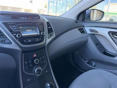 2014 Hyundai ELANTRA SE - Photo 24 - Tarzana, CA 91356