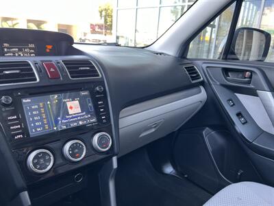 2016 Subaru Forester 2.5i Premium   - Photo 21 - Tarzana, CA 91356