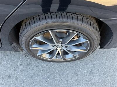 2017 Toyota Camry XSE V6 - Photo 10 - Tarzana, CA 91356