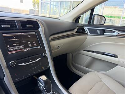 2013 Ford Fusion Hybrid SE - Photo 23 - Tarzana, CA 91356