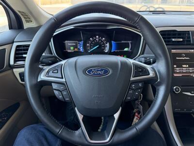2013 Ford Fusion Hybrid SE - Photo 20 - Tarzana, CA 91356