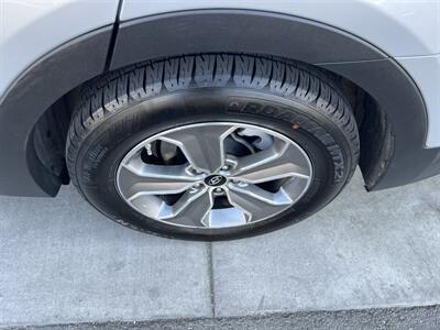 2014 Hyundai SANTA FE GLS   - Photo 27 - Tarzana, CA 91356