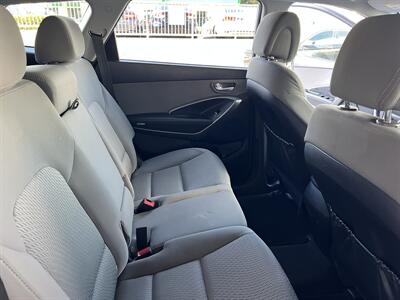 2014 Hyundai SANTA FE GLS   - Photo 14 - Tarzana, CA 91356
