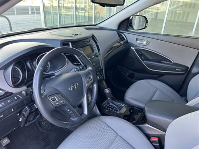2014 Hyundai SANTA FE GLS   - Photo 9 - Tarzana, CA 91356