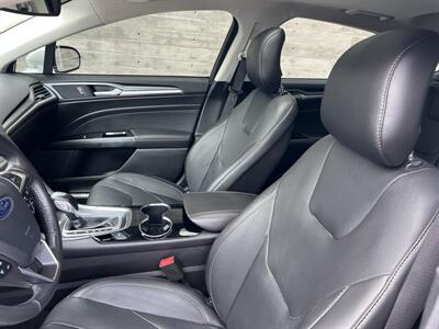 2014 Ford Fusion Hybrid Titanium   - Photo 10 - Tarzana, CA 91356
