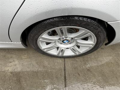 2010 BMW 328i - Photo 10 - Tarzana, CA 91356