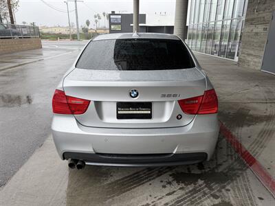 2010 BMW 328i - Photo 5 - Tarzana, CA 91356