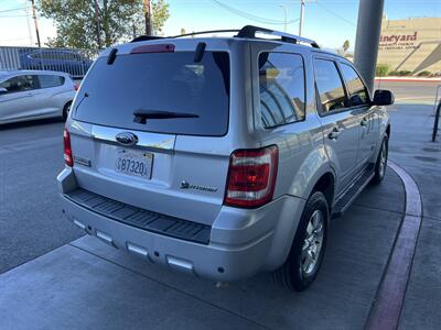 2009 Ford Escape Hybrid Limited   - Photo 8 - Tarzana, CA 91356