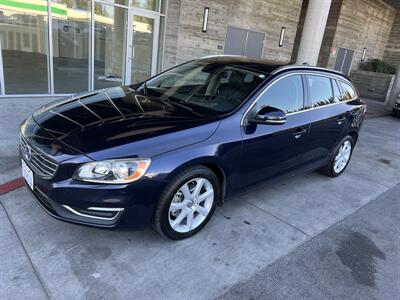 2016 Volvo V60 T5 Drive-E Premier   - Photo 1 - Tarzana, CA 91356