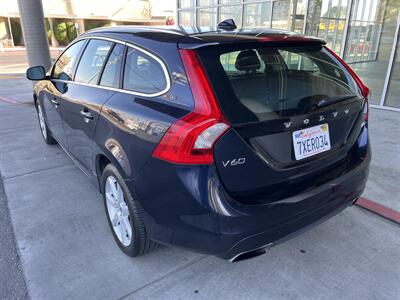 2016 Volvo V60 T5 Drive-E Premier   - Photo 3 - Tarzana, CA 91356