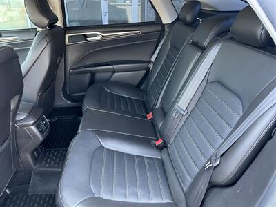 2016 Ford Fusion Energi SE Luxury   - Photo 13 - Tarzana, CA 91356