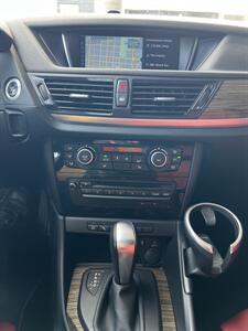2015 BMW X1 xDrive35i   - Photo 23 - Tarzana, CA 91356