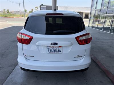 2016 Ford C-MAX Hybrid SE   - Photo 5 - Tarzana, CA 91356