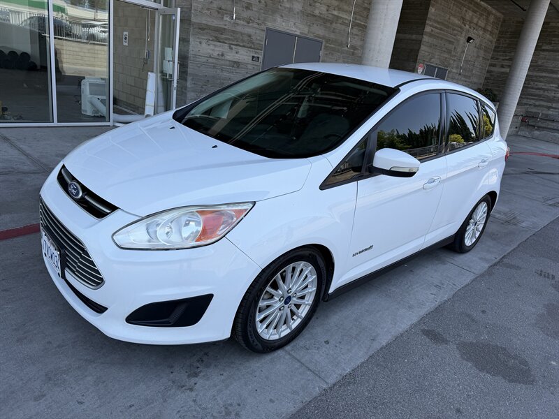 2016 Ford C-Max Hybrid SE's photo