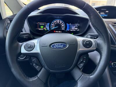 2016 Ford C-MAX Hybrid SE   - Photo 19 - Tarzana, CA 91356