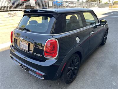 2014 MINI Hardtop Cooper S   - Photo 5 - Tarzana, CA 91356