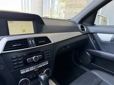 2014 Mercedes-Benz C 250 Sport - Photo 20 - Tarzana, CA 91356