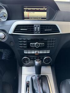 2014 Mercedes-Benz C 250 Sport - Photo 19 - Tarzana, CA 91356