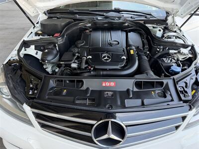 2014 Mercedes-Benz C 250 Sport - Photo 17 - Tarzana, CA 91356