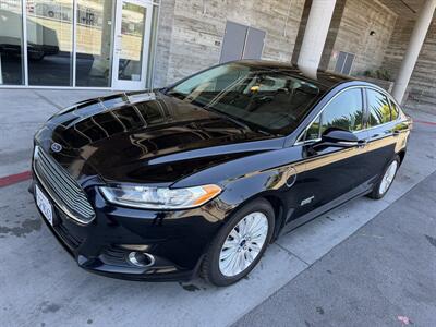 2016 Ford Fusion Energi SE Luxury - Photo 1 - Tarzana, CA 91356