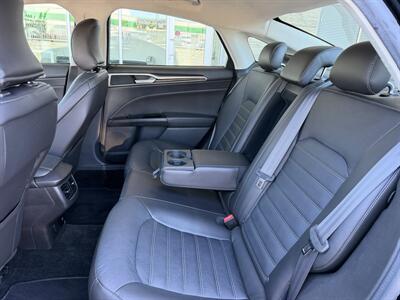 2016 Ford Fusion Energi SE Luxury - Photo 13 - Tarzana, CA 91356