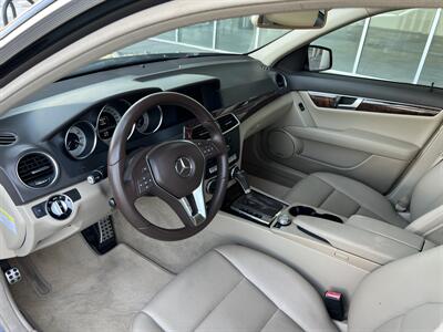 2013 Mercedes-Benz C250 Sport   - Photo 9 - Tarzana, CA 91356