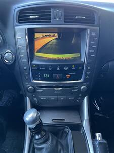 2010 Lexus IS 250   - Photo 18 - Tarzana, CA 91356