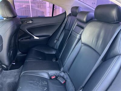 2010 Lexus IS 250   - Photo 12 - Tarzana, CA 91356