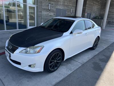 2010 Lexus IS 250   - Photo 3 - Tarzana, CA 91356