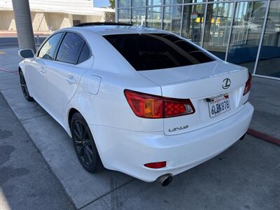 2010 Lexus IS 250   - Photo 4 - Tarzana, CA 91356
