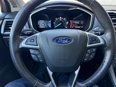 2016 Ford Fusion Energi Titanium - Photo 19 - Tarzana, CA 91356